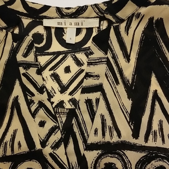 Geometric Aztec Tank - Picture 2 of 3